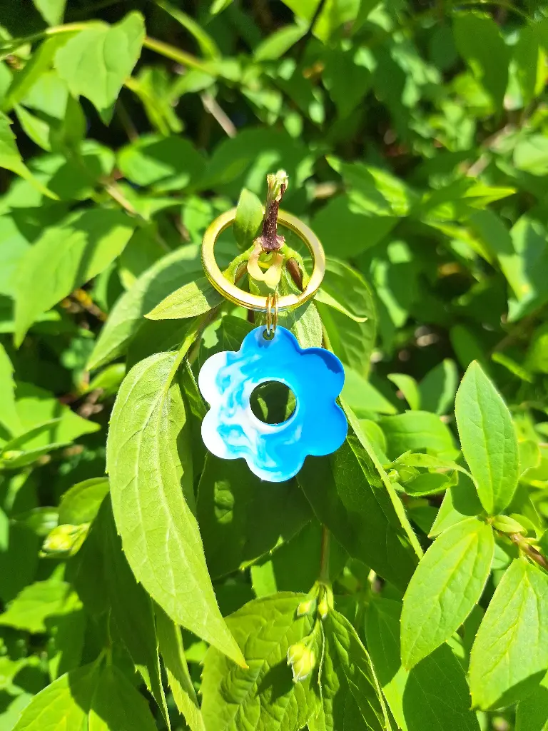 Médaille Fleurette Bleu marbre